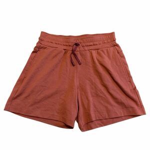 Women’s Icebreaker Crush Short Size Small